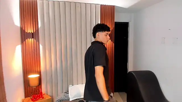 Justin mack online show from February 5, 2025, 6:15 pm