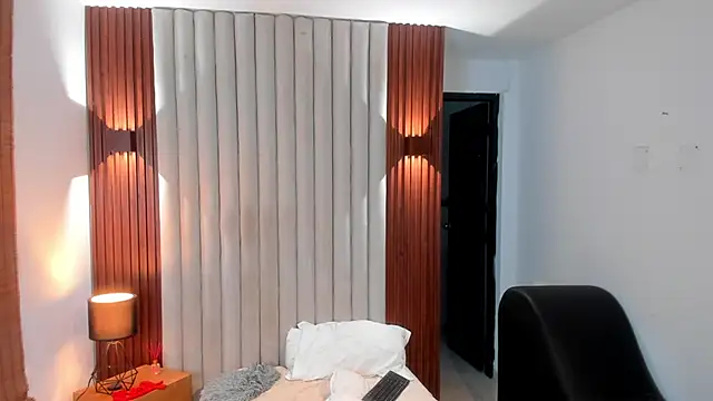 Justin mack online show from February 27, 2025, 3:26 pm