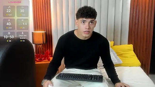 Justin mack online show from October 12, 2025, 12:15 pm