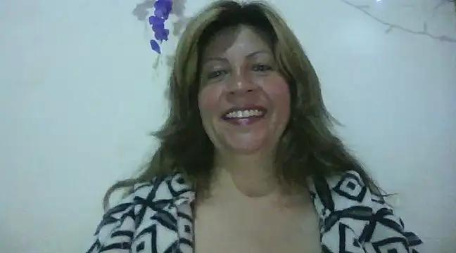 Snapshot of xxsexycutexxx chatting on February 14, 2025, 2:23 pm xxsexycutexxx online show from February 14, 2025, 2:23 pm