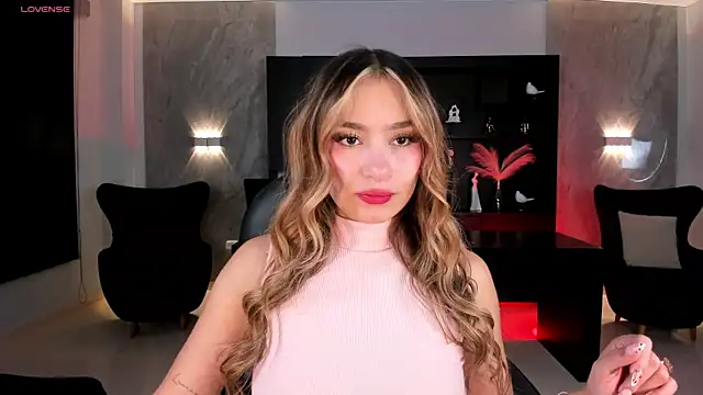 AmaiaHaywood online show from September 28, 2025, 4:40 am