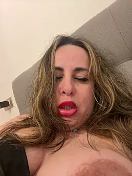 laarti online show from February 12, 2026, 10:49 pm