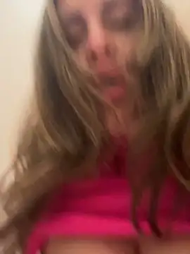 Snapshot of laarti chatting on March 14, 2026, 9:48 am laarti online show from March 14, 2026, 9:48 am