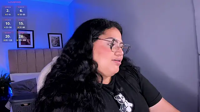  michel bbw online show from June 26, 2026, 2:49 am