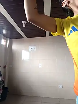 Ariell Kieran online show from February 17, 2025, 5:32 pm