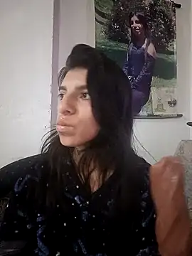 Ariell Kieran online show from October 6, 2025, 1:14 am