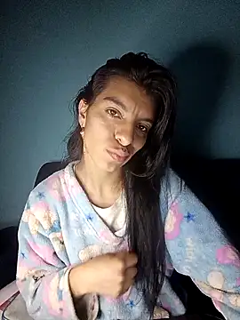 Ariell Kieran online show from November 21, 2025, 3:16 am