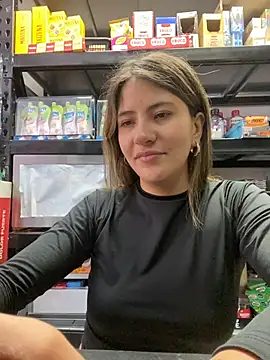 Andrea18 blonde online show from April 11, 2026, 2:21 pm