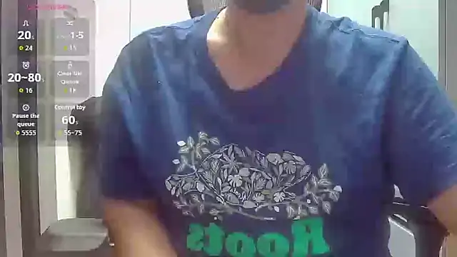 Snapshot of beartopslave chatting on October 28, 2025, 5:22 am beartopslave online show from October 28, 2025, 5:22 am