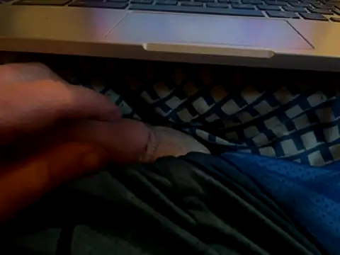 ClimbedCaelum online show from October 22, 2025, 11:04 pm