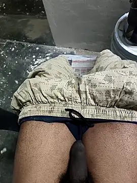 Snapshot of omni_333 chatting on February 2, 2026, 11:03 pm omni 333 online show from February 2, 2026, 11:03 pm