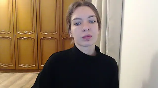 aurora lust online show from November 24, 2025, 6:35 am