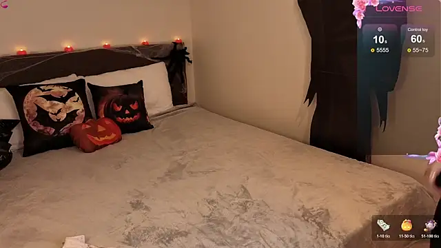 Snapshot of Lora_Rosee chatting on October 23, 2025, 1:10 pm Lora Rosee online show from October 23, 2025, 1:10 pm