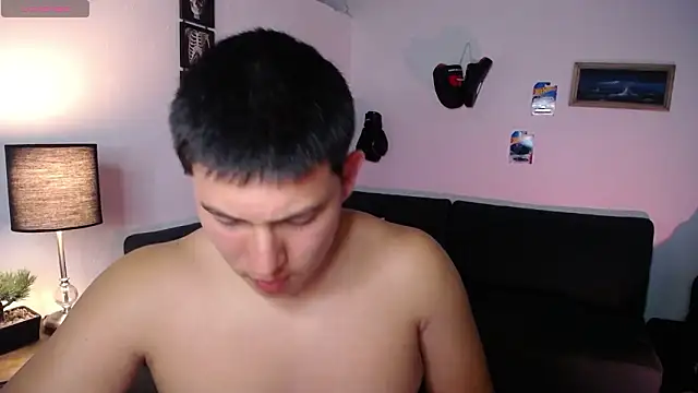 JamesCr  online show from March 15, 2026, 12:38 am