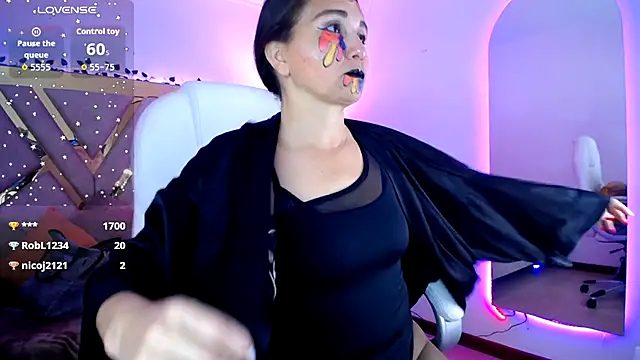 Alexaamoon  online show from October 14, 2025, 5:25 pm