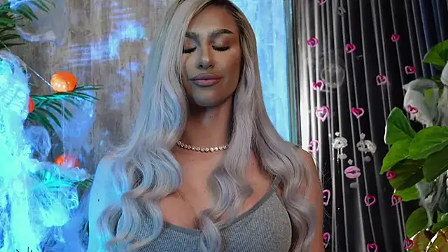 KarlaBart online show from October 28, 2025, 8:11 pm