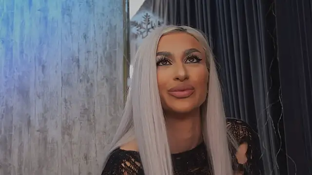 KarlaBart online show from January 8, 2026, 8:22 pm