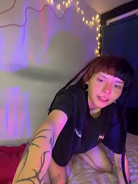 mavimist   online show from October 3, 2025, 1:13 am