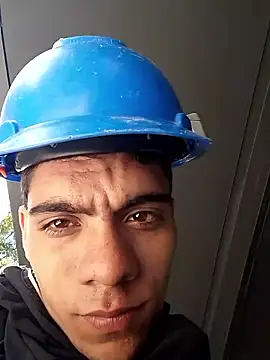 Snapshot of HotDirty_Couple chatting on September 23, 2025, 4:32 pm HotDirty Couple online show from September 23, 2025, 4:32 pm