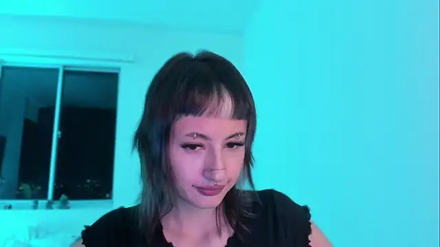 ggor4w33 online show from April 11, 2026, 7:45 am