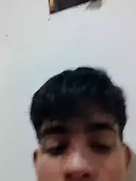 Santini26 online show from March 3, 2025, 6:44 pm