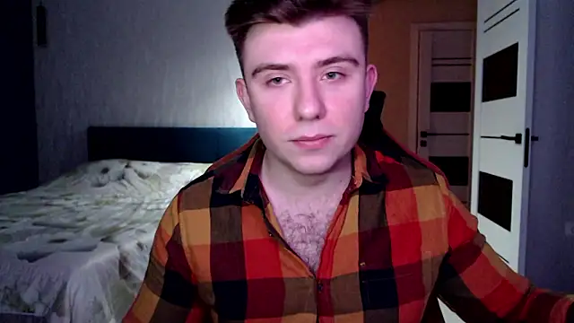 honey furry online show from March 7, 2026, 10:40 pm