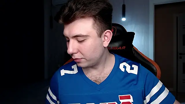 honey furry online show from March 20, 2026, 10:47 pm