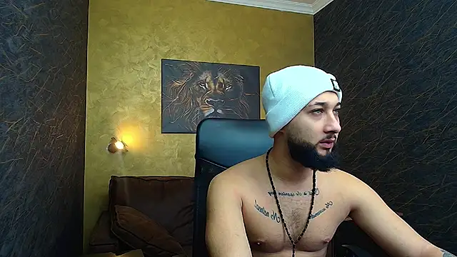 Snapshot of JaceZachary chatting on February 19, 2025, 6:11 am JaceZachary online show from February 19, 2025, 6:11 am