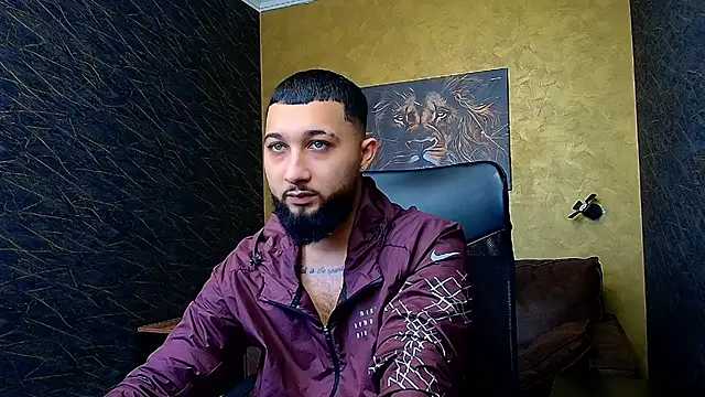 Snapshot of JaceZachary chatting on February 24, 2025, 5:33 am JaceZachary online show from February 24, 2025, 5:33 am