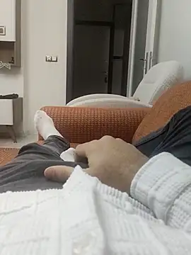 legolasleo online show from February 3, 2026, 3:04 am