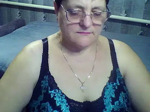 ElzaJewel online show from December 19, 2025, 8:16 pm