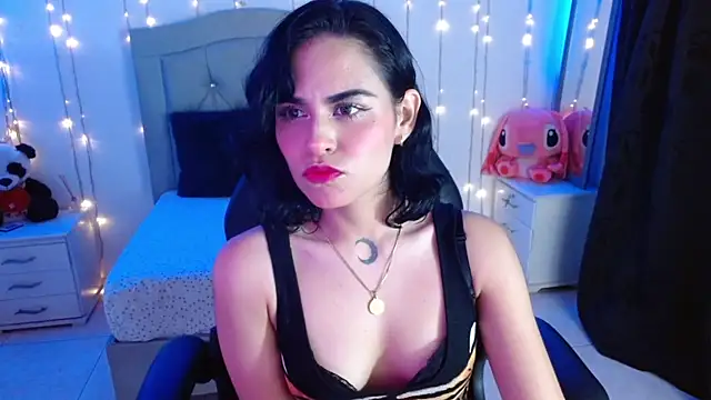 veronica luar online show from October 15, 2025, 3:39 am