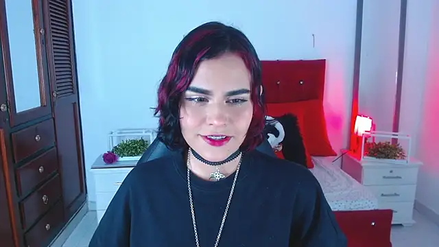 veronica luar online show from December 3, 2025, 4:31 am