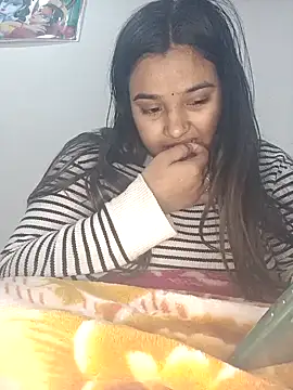 RAYI 01 online show from February 9, 2025, 8:02 pm