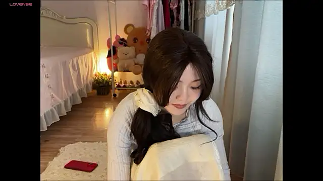 nanaliu6 online show from November 5, 2025, 2:00 am