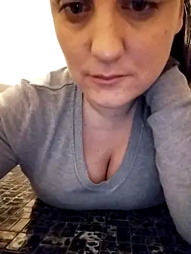 Snapshot of PrincessEileen89 chatting on February 14, 2025, 5:14 pm PrincessEileen89 online show from February 14, 2025, 5:14 pm