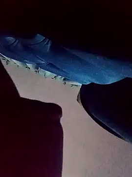 Elgroney23 online show from December 1, 2025, 1:10 am