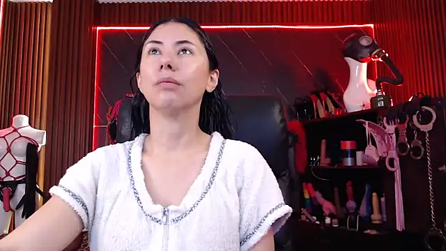 XiaQueen online show from September 22, 2025, 11:34 am