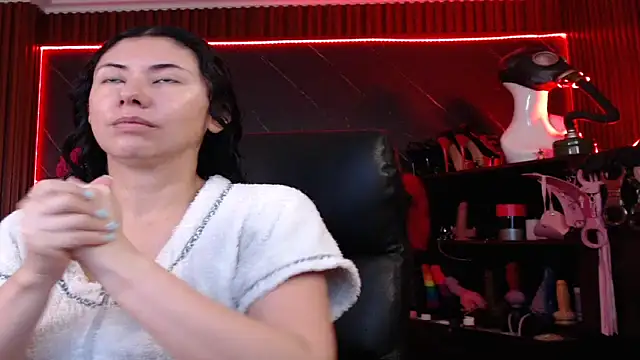 XiaQueen online show from September 23, 2025, 11:24 am