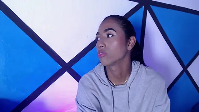 Alissemasiel online show from October 7, 2025, 11:24 pm