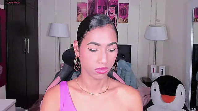 Alissemasiel online show from April 9, 2026, 4:12 pm