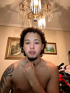 Snapshot of yeiyei_oficial chatting on November 8, 2025, 8:18 pm yeiyei oficial online show from November 8, 2025, 8:18 pm