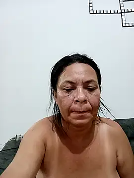 Snapshot of thefuckingowneroftits chatting on April 26, 2026, 6:55 am thefuckingowneroftits online show from April 26, 2026, 6:55 am
