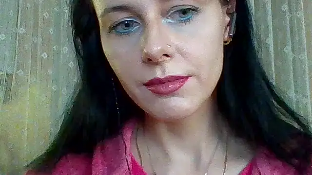 LuminousLady online show from March 18, 2025, 12:16 am