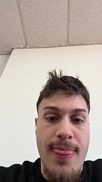 NaplesGuy04 online show from January 14, 2026, 10:21 am