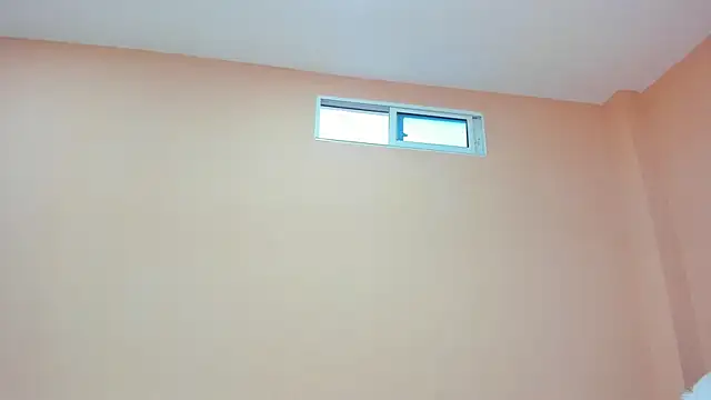 littletammy4u  online show from February 8, 2025, 12:28 pm