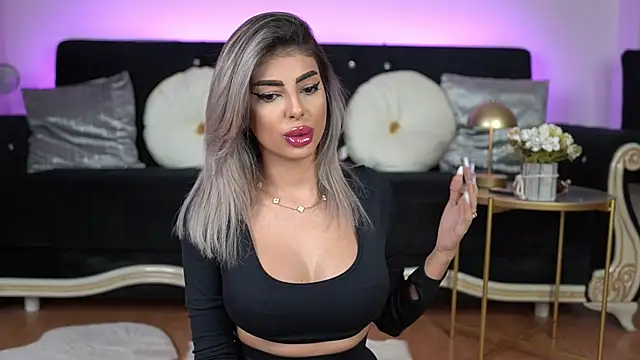 emma goodess  online show from February 26, 2025, 6:00 pm