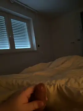 Snapshot of HornyFlxppi chatting on February 6, 2025, 8:29 am HornyFlxppi online show from February 6, 2025, 8:29 am