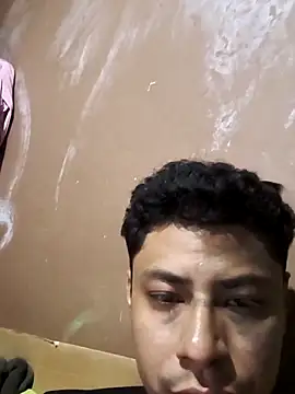 azphptograp online show from April 18, 2026, 3:21 am