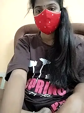 fuungirl38 online show from October 20, 2025, 5:35 pm